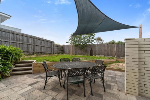 Blairgowrie Beach Baby - South Australia Travel 0