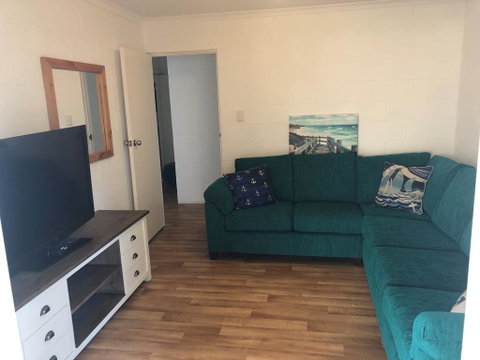 Blue River Apartments - South Australia Travel 2