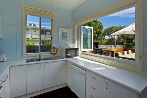 Blue River Shack - South Australia Travel 3