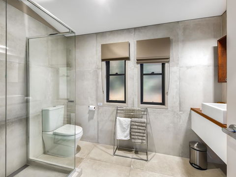 Blue Summit Cottages - South Australia Travel 2