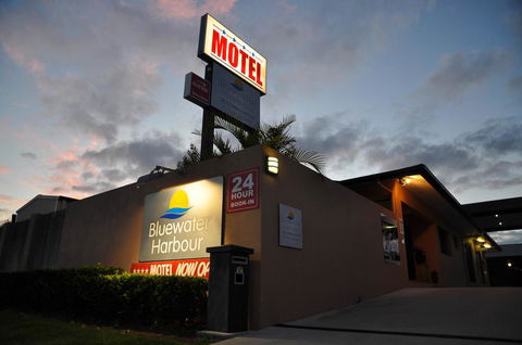 Bluewater Harbour Motel - South Australia Travel 0