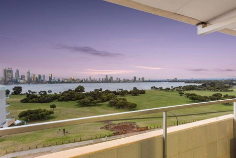 The Swan - Park & River Views Next To Perth Zoo - South Australia Travel 0