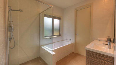 Tides Reach - South Australia Travel 2