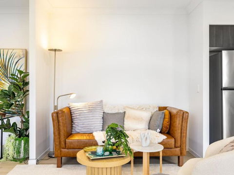 Well-decorated 5BR Family Home - South Australia Travel 2