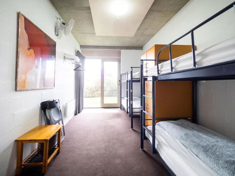 YHA Apollo Bay Eco - South Australia Travel 2