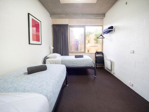 YHA Apollo Bay Eco - South Australia Travel 1