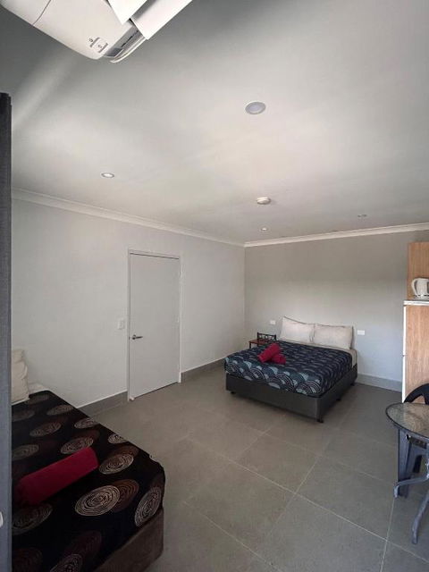 Beagle Hotel - South Australia Travel 3