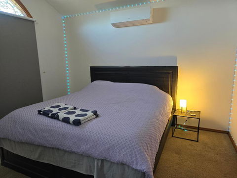 Family Retreat - Narre Warren - South Australia Travel 4