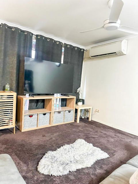 Queen Of The Desert Villa Secure & Gated 2 Bdrm Home - South Australia Travel 3