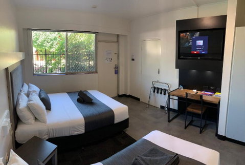 The Stuart Hotel-Motel - South Australia Travel 0