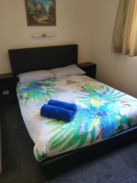 Zeehan Bush Camp - South Australia Travel 3