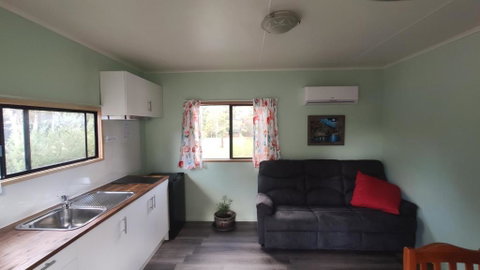 Zeehan Bush Camp - South Australia Travel 2
