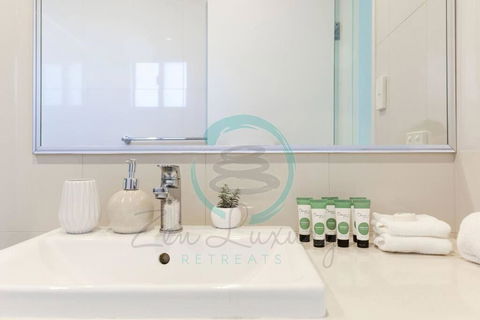 ZEN At ARRAY: 2BR Retreat In CBD - South Australia Travel 3