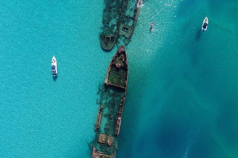 Cruise In Moreton Bay Marine Park And Moreton Island - South Australia Travel 1