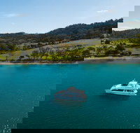 Deep-to-Dish Tasmanian Seafood Experience - South Australia Travel