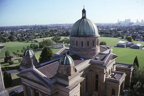 Melbourne City Tour: Lifestyle Of The Rich And Famous - South Australia Travel 4