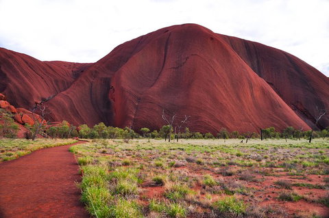 Ayers Rock Combo: Uluru Base And Sunset Plus Uluru Sunrise And Kata Tjuta With An Optional BBQ Dinner Or Kings Canyon Day Trip - South Australia Travel 5