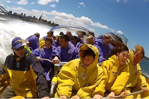 30-Minute Sydney Harbour Jet Boat Ride: Thunder Twist - South Australia Travel 0