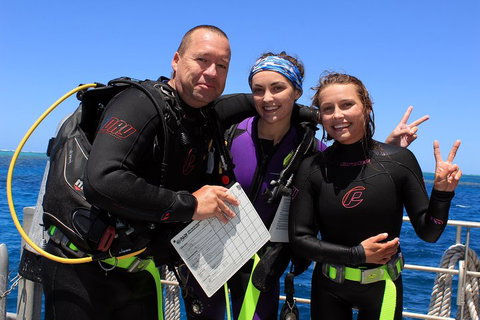 Quicksilver Dive 4 Day PADI Learn To Dive Course - South Australia Travel 0