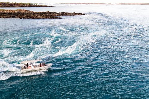 Cape Leveque, Sea Safari And Aboriginal Communities From Broome - South Australia Travel 3