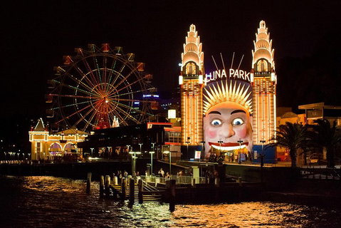 Sydney By Night - Private Luxury Night Tour - South Australia Travel 1