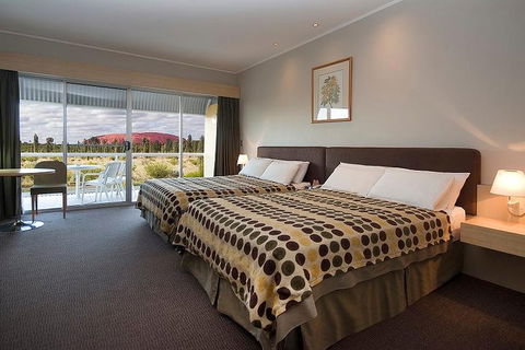 3-Day Uluru-Kata Tjuta And Kings Canyon 4WD Small-Group Eco-Tour From Alice Springs - South Australia Travel 0