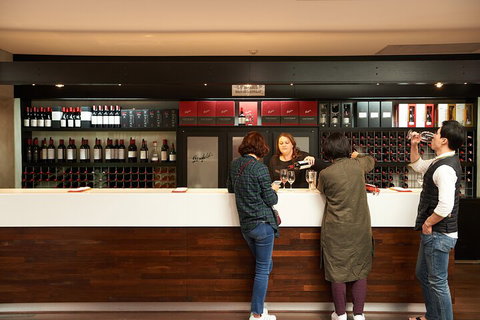 Penfolds Barossa Valley: Make Your Own Wine - South Australia Travel 1