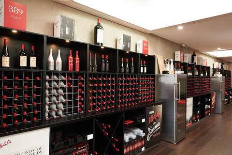 Penfolds Barossa Valley: Make Your Own Wine - South Australia Travel 2