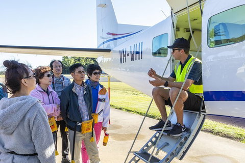 Scenic Flight - Great Barrier Reef, Heart Reef, Whitehaven Beach & Hill Inlet! - South Australia Travel 1