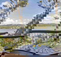 Sunshine Coast Private Scenic Guided Tour Inc. 2-Course Gourmet Lunch - South Australia Travel