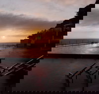 Phone Photography Workshop - Explore Coogee Beach - South Australia Travel