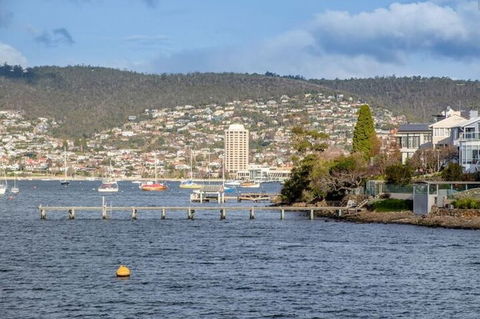 Derwent River Historic Harbour Cruise From Hobart - South Australia Travel 5